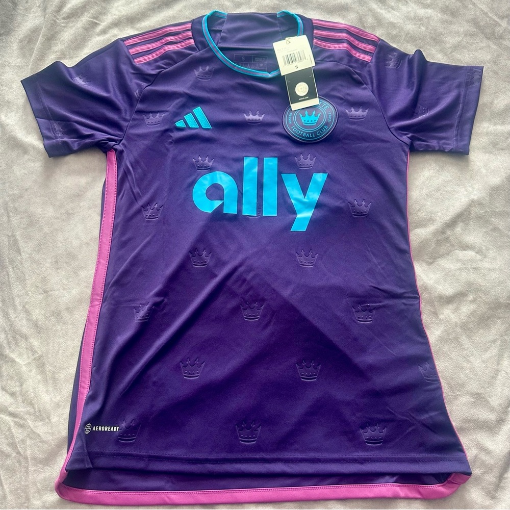 Adidas 2023 Charlotte FC Purple Crown Jewel Kit Jersey Women’s Size Small